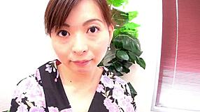 Japanese Doll Gives Intense Blowjob