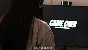 cielitobebe famous streamer forgets to cut live twitch trailer