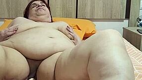 Coolmarina, horny mature prostitute, hunts cocks for dildo play