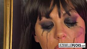 Bathtub solo session with Jezebelle Bond is pure fire!