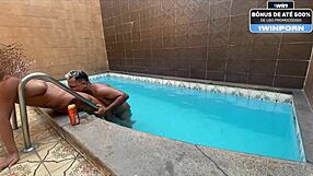 Piscininha with my lover on the stairs, banging hard