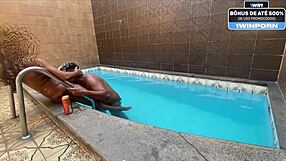 Piscininha with my lover on the stairs, banging hard