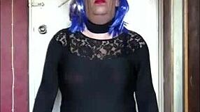 Male crossdressing amateur looking for pee play partner