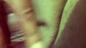 Sexy Jamaican girl shows off her stunning bare pussy