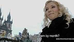 बाहर एक हॉट चेक गोरी को उठाया