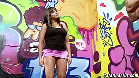 Pretty Milf Valery Summer Shakes Big Ass For Stepbrother