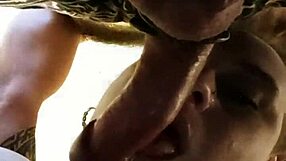 Deepthroat close up session