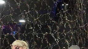 Join me in the jacuzzi for sexy handjob instructions!