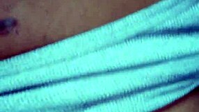 Ebony solo squirts on chair with dildo