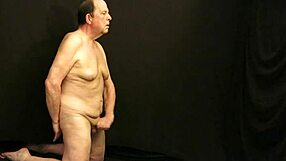 Sven Strips Naked Onstage, Kneels And Masturbates To Cumshot