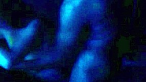 Pintamos nuestros cuerpos y nos pusimos muy cachondos en público