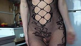 Cute amateur cutie in red shoes enjoys hot anal sex and assfucking in kitchen hardcore 4k