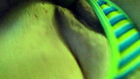 The redhead bbw prostitute makes pawg pussy juice on webcam