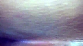 Paola shows off her huge culo in homemade clip