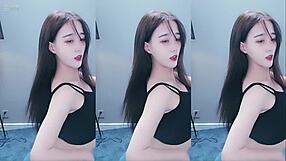 gái trung quốc nhảy vũ điệu rung mông khiến nứng lồn cực độ!