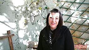 Yvanna naughty milf ko part 1 mein jordaar chudai pasand hai