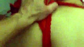 Leo Manzoni and the hot married woman continue their amateur adventure