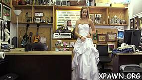 Amateur blowjob in hardcore scene