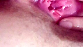 i explore my body in homemade close-up