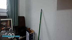 Safada enjoying herself on a big one