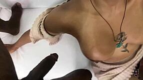 यो, हैली हेज़ की चूत को मॉन्स्टर काले लंड ने क्रीमपाई कर दिया!