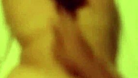 Milf Gives Back Tight Pussy?