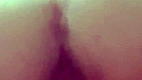 Gostosa With Perfect Ass In Mini Skirt