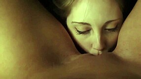 Pretty eyes passionately lick girlfriend's pussy in amateur lesbian homemade scenes