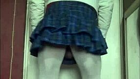 I just fill it then swallow it, shy and homemade