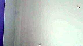 Indian lesbian gets pussy fucked by brinjal vegetable