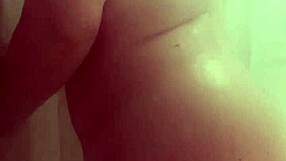 Private sex shower with a hot and voluptuous lady