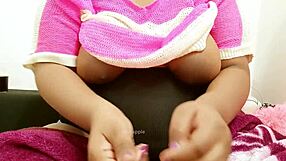 check out this indian lady with big sexy boobs 😍