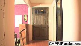 कार्पी कैवानी और जेसिका जेymes ओरल संग लेस्बियन चुदाई