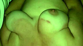 milf, you suck head while i play with my vibrator?