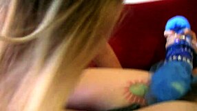 Amateur Lesbian Rough Cunilingus And Muff Diving To Orgasm