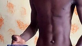 मैंडिगो, तेरा बड़ा तेल वाला मॉन्स्टर लंड किसी भी छेद को गहरा पेलने को तैयार?