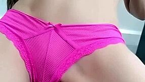 Alexa Tomas in lingerie reaches orgasm masturbating