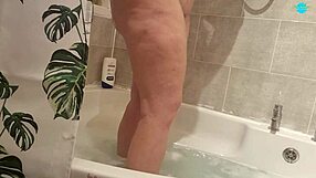 real amateur milf reveals her body for watching