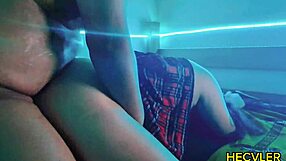 me sube mi falda mi otaku y me penetra en casa amateur