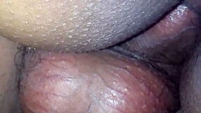 ओह वाह, उसे गांड में गहरा पसंद है, है ना? 😜