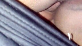 ओह वाह, उसे गांड में गहरा पसंद है, है ना? 😜