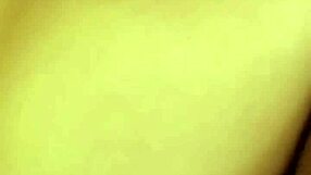 गैबी समर्स हॉटवाइफ वाइल्डली फक करती है