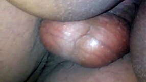 ओह वाह, उसे गांड में गहरा पसंद है, है ना? 😜