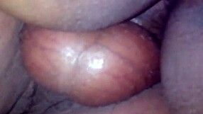 ओह वाह, उसे गांड में गहरा पसंद है, है ना? 😜