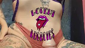 gia lov3ly stretches her tight ass with huge toys