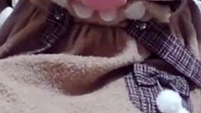 Is sister's wet pussy too tempting for brother?