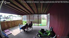 उसने पब्लिक जगहों पर मेरा लंड चूसने से खुद को रोक ना सका