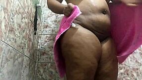 Big tits and ass with a heavy focus on solo female masturbation