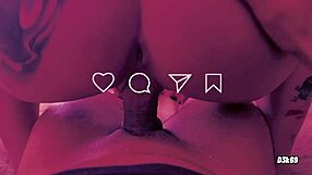 Pequena meia-irmã pede sexo anal até ejaculação