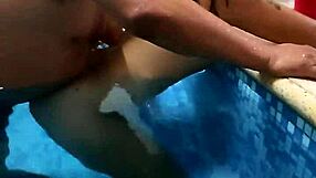 hombre maduro invites us to film at a pool with a horny mexican mature